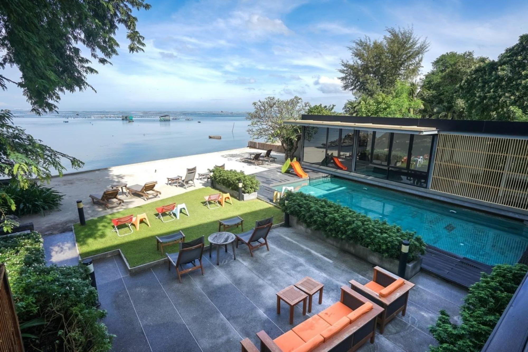 Balcony Seaside Sriracha Hotel & Serviced Apartments Si Racha Exterior photo