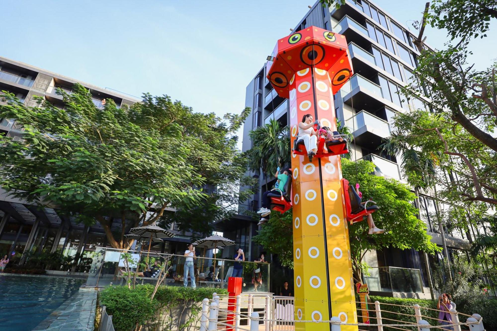 Balcony Seaside Sriracha Hotel & Serviced Apartments Si Racha Exterior photo